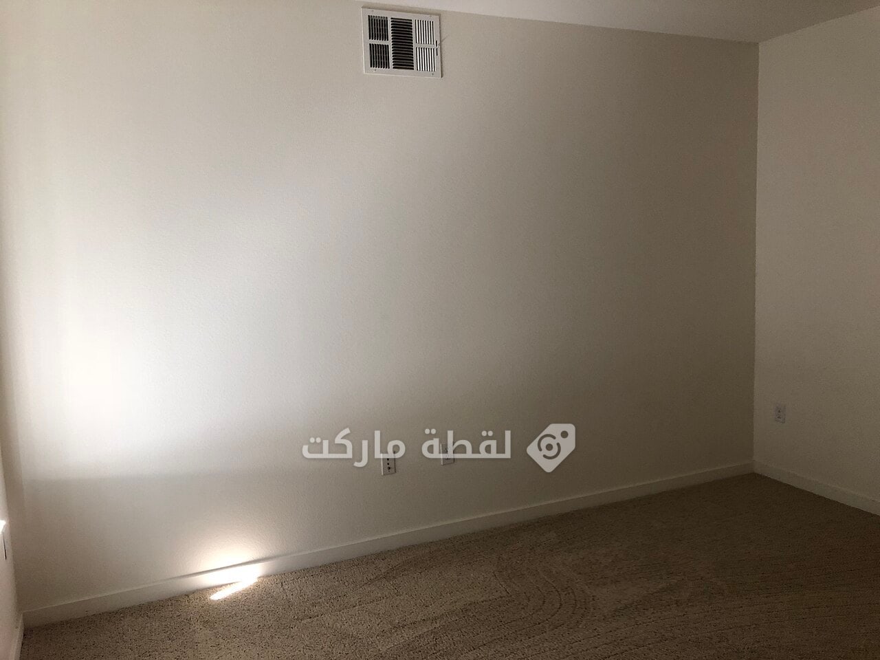 شقة تمليك بسطح خاص في الرياض