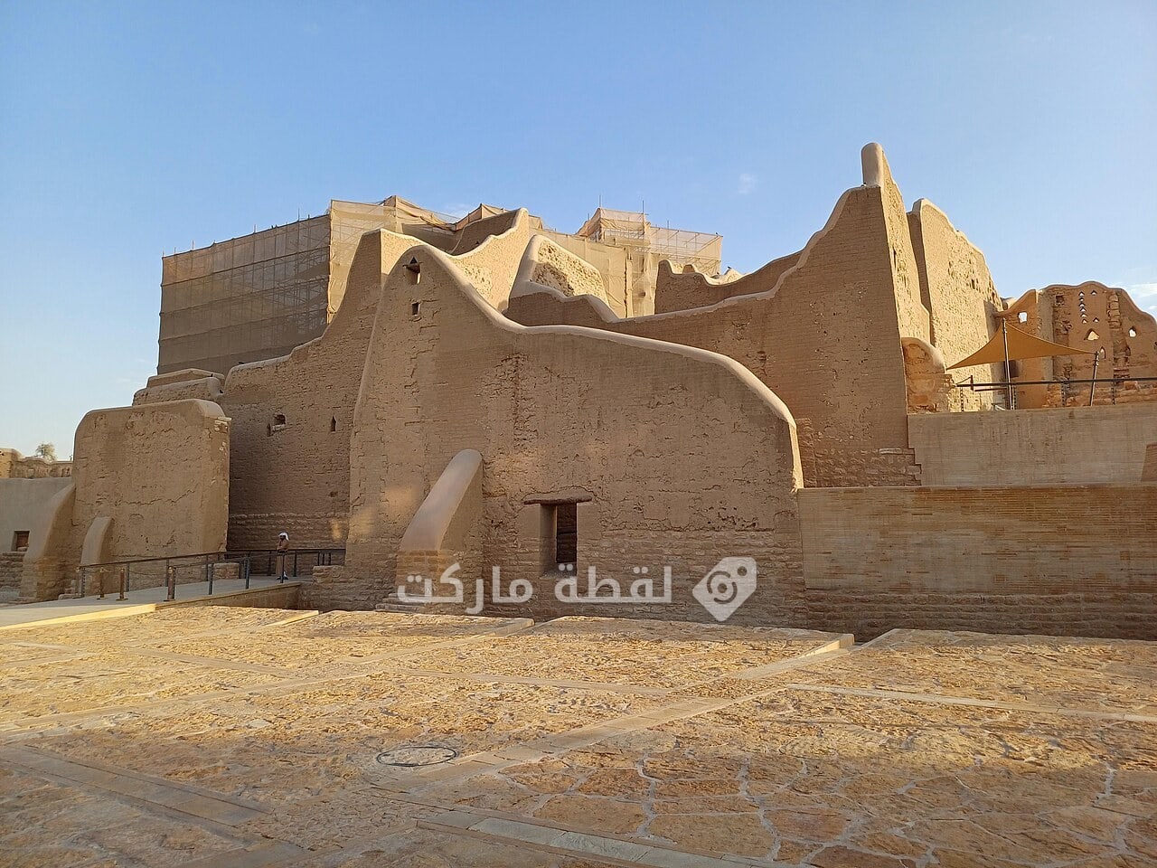 جولة الدرعية والطريف 4 ساعات